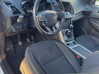 Ford Kuga foto 9