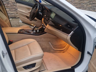 BMW 5 Series foto 6