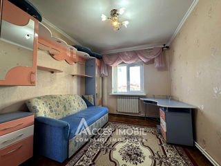 Apartament cu 3 camere, 74 m², Buiucani, Chișinău foto 4