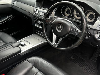 Mercedes E-Class фото 9