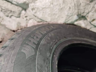 Vînd anvelope de iarna mărimea 205/65 R15 de marcă Hankook. foto 1