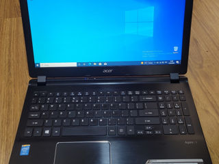 Acer Aspire V5-573 foto 2