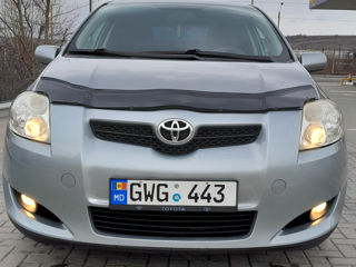 Toyota Auris foto 2