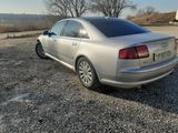 Audi A8 foto 1