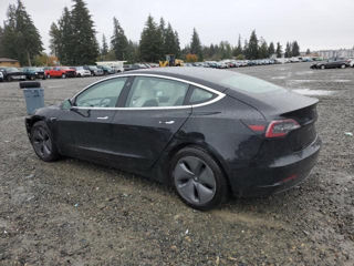 Tesla Model 3 foto 10