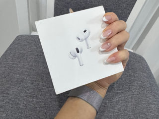 Air pods 2/3