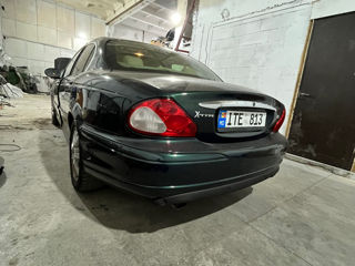 Jaguar X-Type foto 3