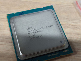 Процессоры xeon e5 socket 2011-V2 foto 3