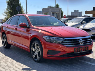 Volkswagen Jetta foto 2