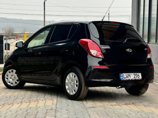 Hyundai i20 foto 4