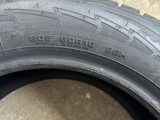 205/60 R16 Goodyear UltraGrip Performance foto 4