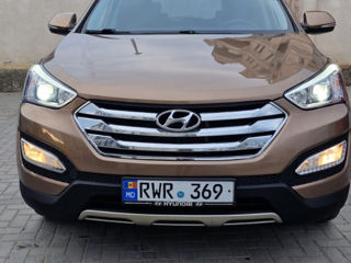 Hyundai Santa FE foto 8