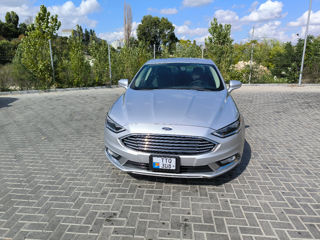 Ford Fusion foto 3