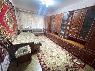 Apartament cu 2 camere, 55 m², Botanica, Chișinău foto 7