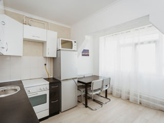 1-комнатная квартира, 35 м², Центр, Кишинёв