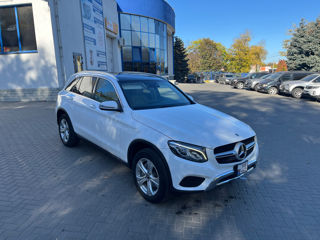 Mercedes GLC foto 2