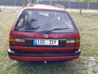 Volkswagen Passat foto 3