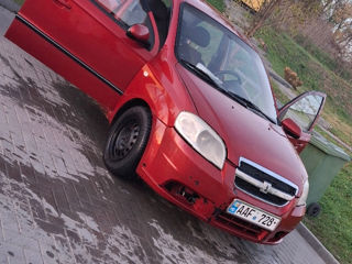 Chevrolet Aveo foto 2