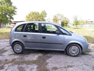 Opel Meriva foto 1