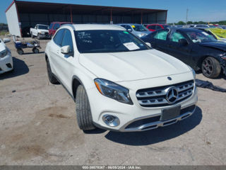 Mercedes GLA