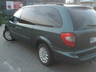 Chrysler Voyager foto 4