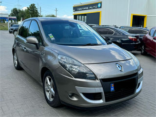 Renault Scenic foto 1