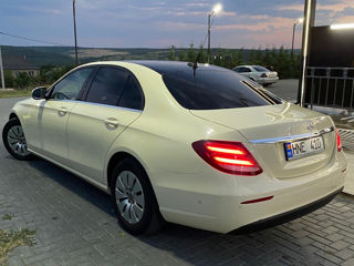 Mercedes E-Class foto 4