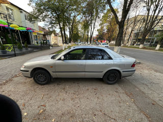 Mazda 626 foto 2