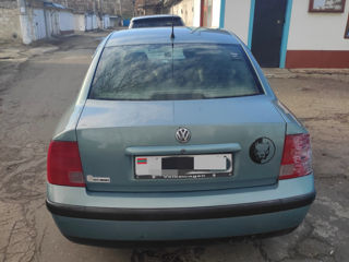 Volkswagen Passat foto 6