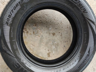 205/70 R15 Roadstone foto 2