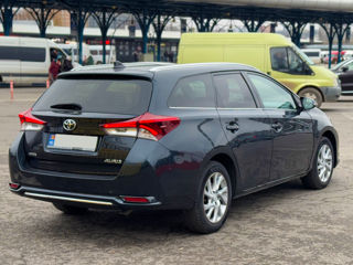 Toyota Auris foto 7