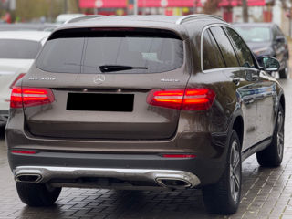 Mercedes GLC foto 5