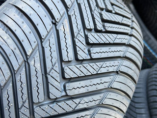 245/40 R19 Hankook Kinergy 4s Allseason/ Доставка, livrare toata Moldova foto 4