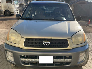 Toyota Rav 4 foto 4