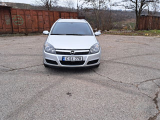 Opel Astra foto 3