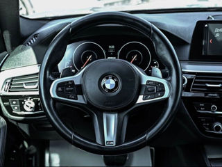 BMW 5 Series foto 5