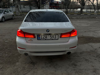 BMW 5 Series foto 4