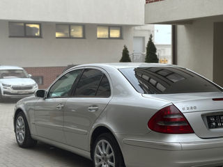 Mercedes E-Class foto 10