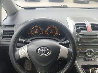 Toyota Auris foto 9