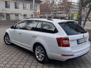 Skoda Octavia foto 4