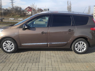 Renault Scenic foto 3