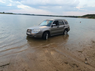 Subaru Forester foto 2