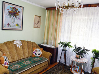 Apartament cu 3 odai seria 143 foto 1