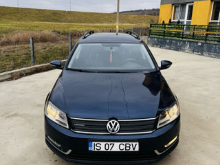 Volkswagen Passat foto 3