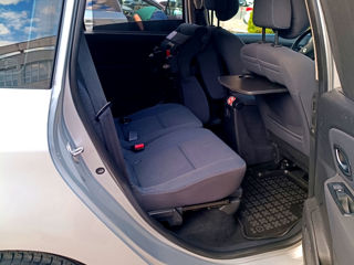 Renault Grand Scenic foto 8