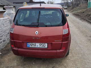 Renault Grand Scenic foto 4