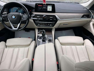 BMW 5 Series foto 7