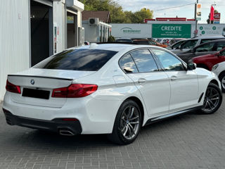 BMW 5 Series foto 5