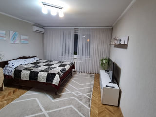 Apartament cu 1 cameră, 38 m², Botanica, Chișinău foto 2