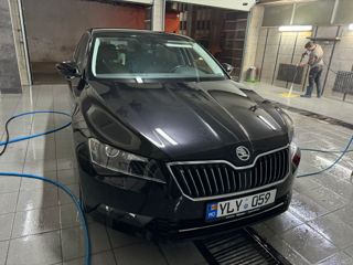 Skoda Superb foto 2